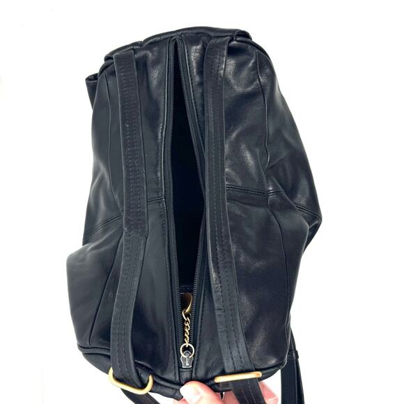 Wilsons Leather Black Backpack main image 10